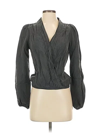 Pre-owned Evereve Long Sleeve Blouse In Gray