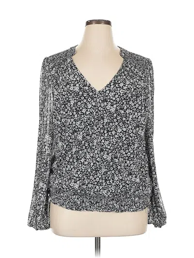 Pre-owned Evereve Long Sleeve Blouse In Silver