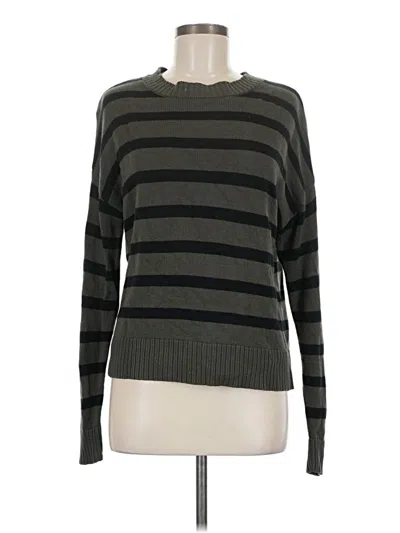Pre-owned Evereve Long Sleeve T-shirt In Green