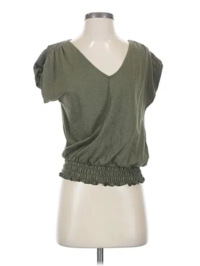 Pre-owned Evereve Short Sleeve T-shirt In Green