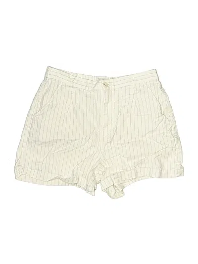 Pre-owned Evereve Shorts In Ivory