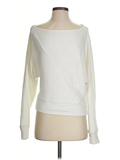 Pre-owned Evereve Sweatshirt In Ivory