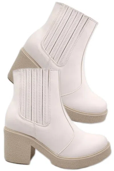 Everglades Kiki 3 Boots In Beige
