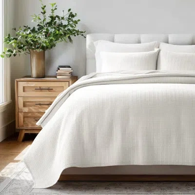 Evergrace 100% Cotton Quilt, Pre-washed Modern Grid Stitch Lightweight Bedspread Coverlet For All Season, Over In Bright White
