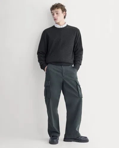Everlane '90s Baggy Cargo Chino Pant In Washed Black