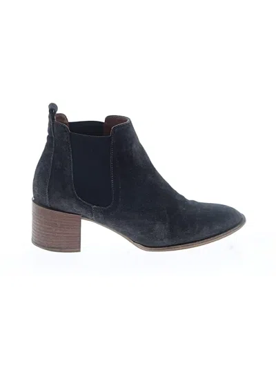 Pre-owned Everlane Ankle Boots In Gray