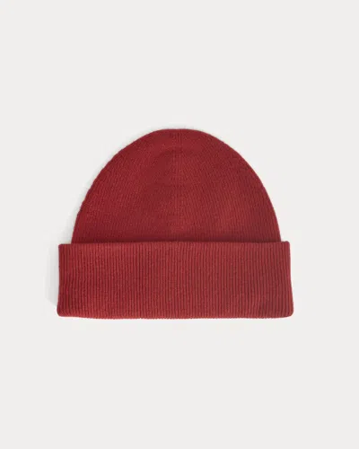 Everlane Cabin Beanie In Berry Red