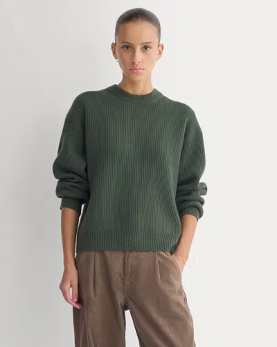 Everlane Cashmere Fisherman Crew Neck Sweater In Dark Forest