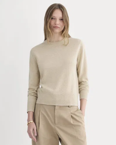 Everlane Cashmere Slim Crew Sweater In Heather Light Camel In Brown
