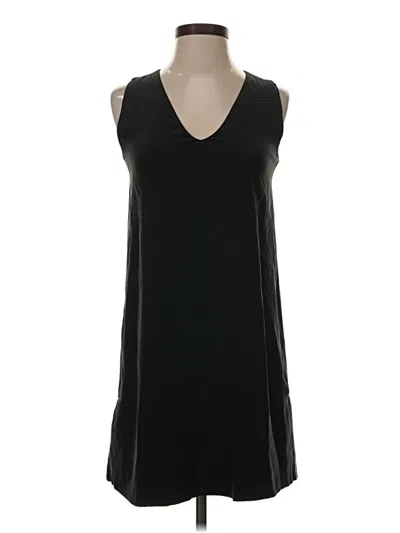 Pre-owned Everlane Casual Dress In Black
