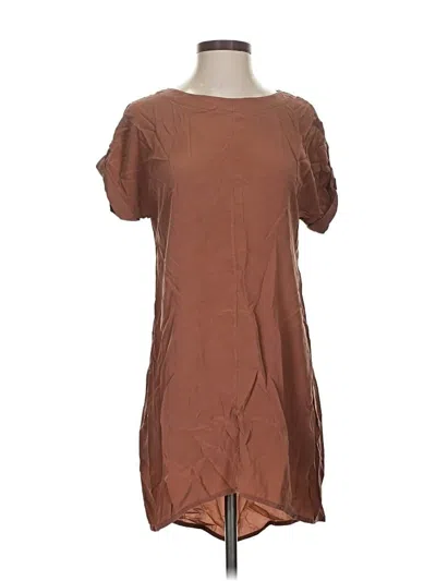 Pre-owned Everlane Casual Dress In Brown