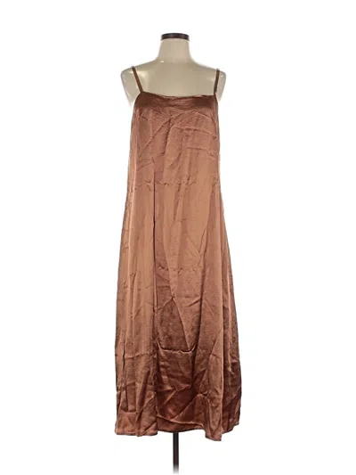 Pre-owned Everlane Casual Dress In Brown
