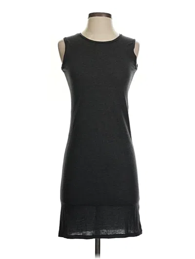 Pre-owned Everlane Casual Dress In Gray