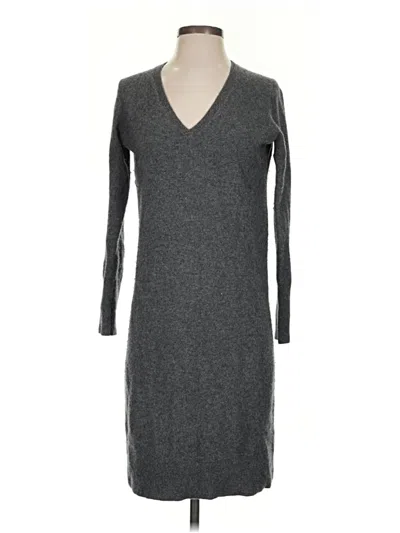Pre-owned Everlane Casual Dress In Gray