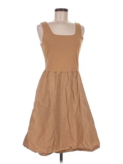 Pre-owned Everlane Casual Dress In Tan