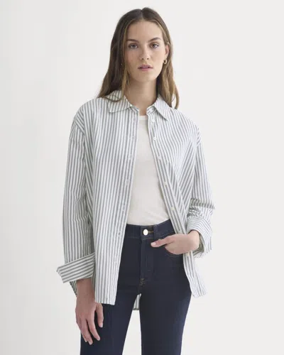 Everlane Everyday Oxford Shirt In Bone/navy In Blue