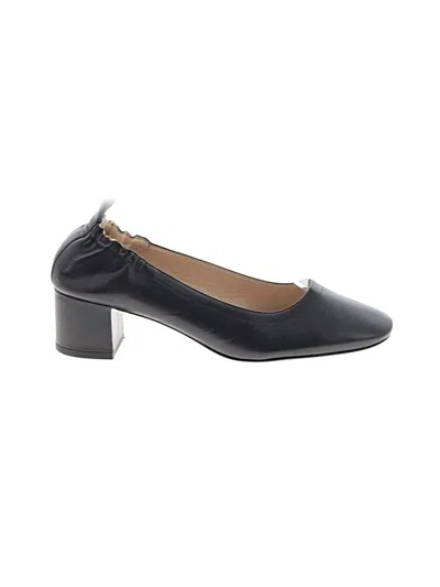 Pre-owned Everlane Flats In Black