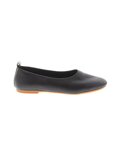 Pre-owned Everlane Flats In Black