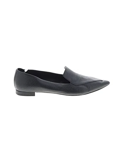 Pre-owned Everlane Flats In Black
