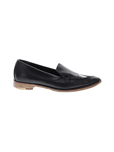Pre-owned Everlane Flats In Black