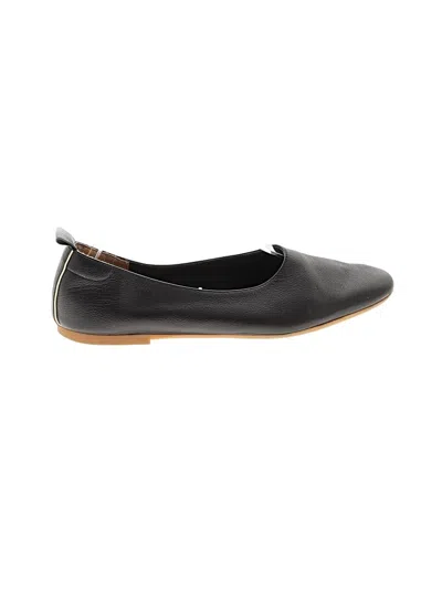 Pre-owned Everlane Flats In Black