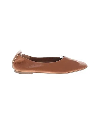 Pre-owned Everlane Flats In Brown