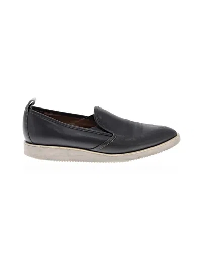 Pre-owned Everlane Flats In Gray