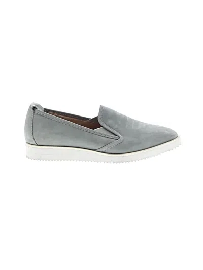 Pre-owned Everlane Flats In Gray