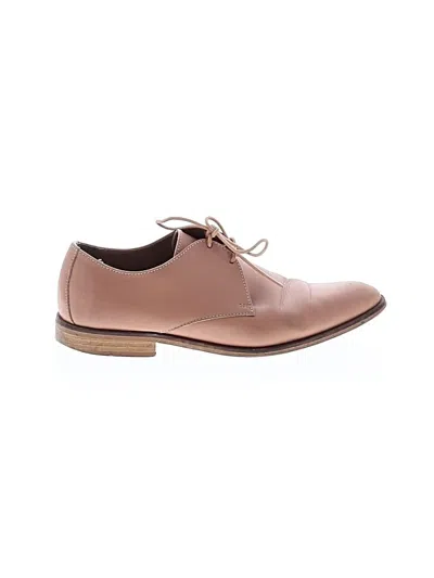 Pre-owned Everlane Flats In Tan
