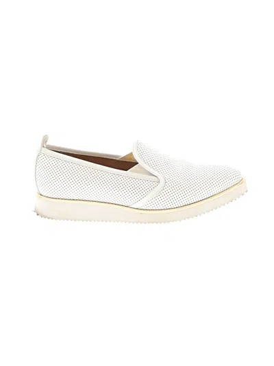 Pre-owned Everlane Flats In White