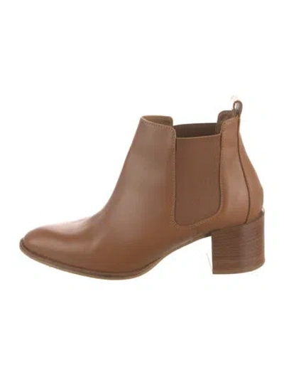 Pre-owned Everlane Leather Chelsea Boots In Brown