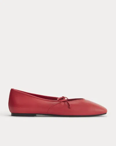Everlane Leather Keyhole Flat In Classic Red