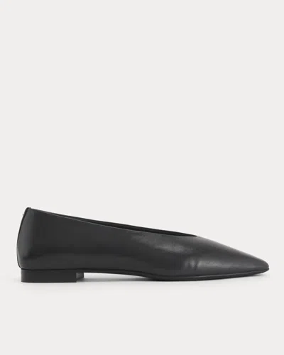 Everlane Made In Italy Almond-toe Flat In Black Leather