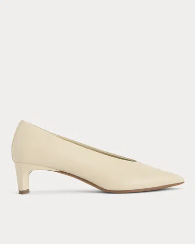 Everlane Made In Italy Almond-toe Pump In Crema In Neutral