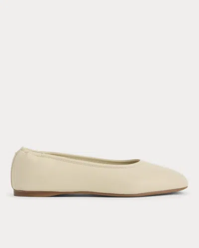 Everlane Made In Italy Flat In Crema In Nude