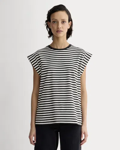 Everlane Muscle Tshirt In Black