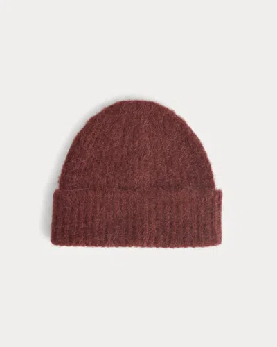 Everlane Plush Alpaca Beanie In Merlot In Burgundy