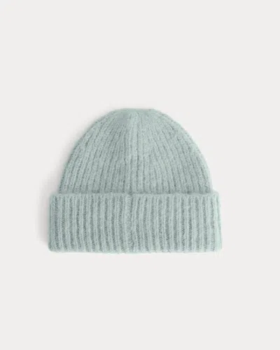 Everlane Plush Alpaca Beanie In Skyway In Blue