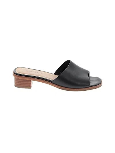 Pre-owned Everlane Sandals In Black
