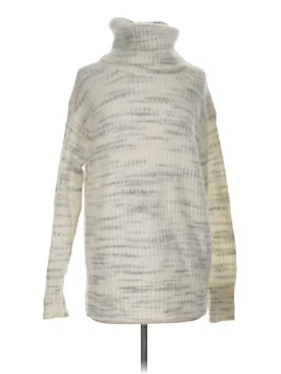 Pre-owned Everlane Turtleneck Sweater In Ivory