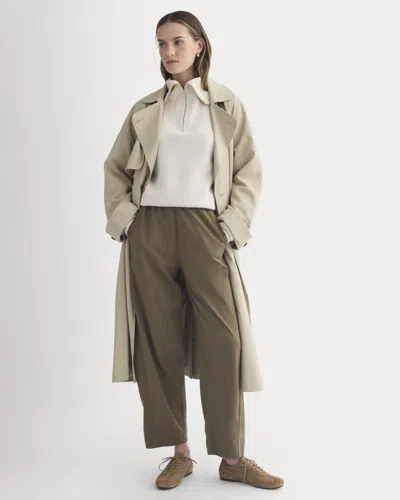 Everlane Weekend Track Pant In Beech In Brown