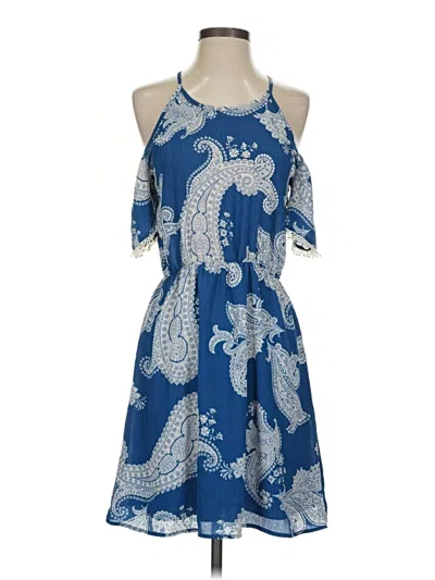 Pre-owned Everly Sleeveless Top Blue Halter Neckline Tops