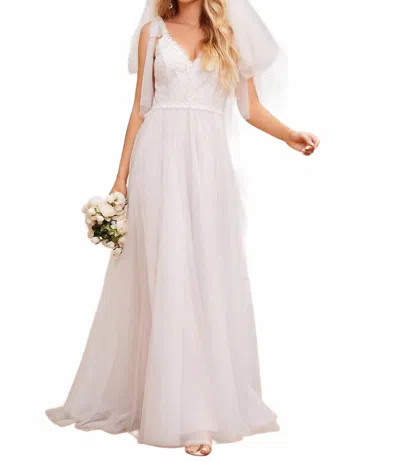 Ever-pretty Exquisite Lace Tulle Empire Waist Wedding Dresses In Ivory In White