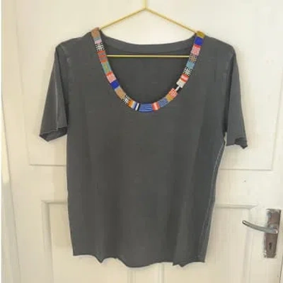 Every Thing We Wear Leon And Harper Tizia Beads Carbone Tshirt In Grey