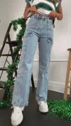 Everyday Chic Boutique Madison Cargo Jeans In Medium Wash In Multi