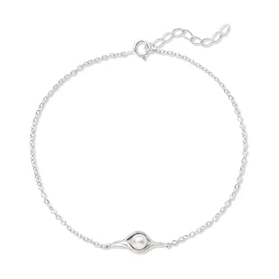 Evesaddiction Peas In A Pod Pearl Bracelet - Silver / 1 In Metallic