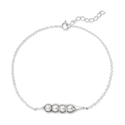 Evesaddiction Peas In A Pod Pearl Bracelet - Silver / 4 In Metallic