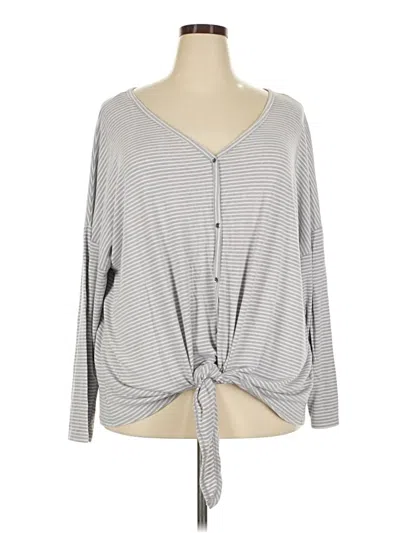 Pre-owned Evri Long Sleeve Top Gray Plunge Neckline Tops