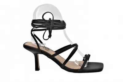 Exe' Women's Cindy 672 Low Heel Strap Sandal In Black