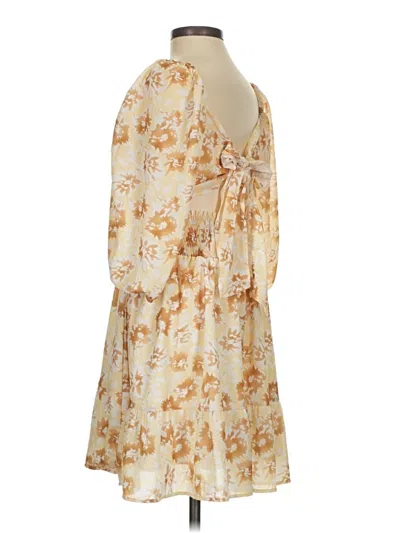Pre-owned Exlura Casual Dress In Ivory